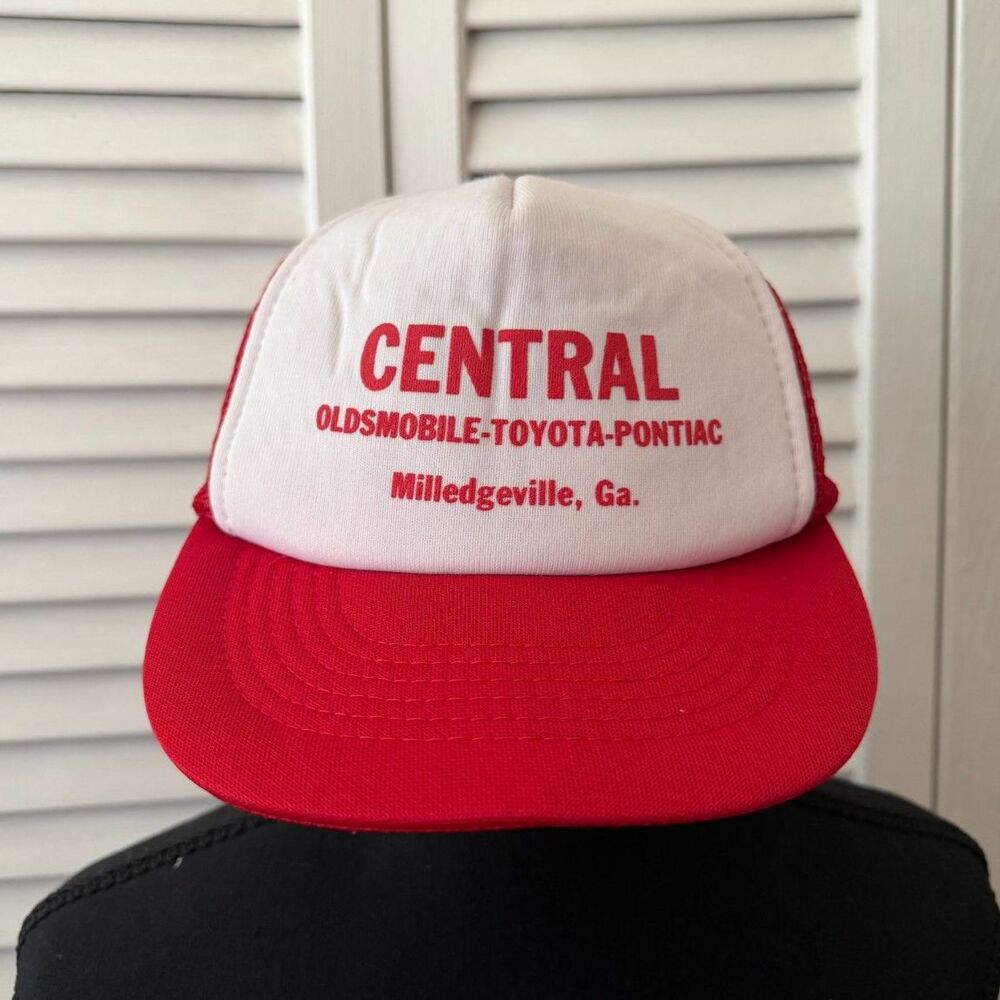 VTG 80's Spex Red and White Oldsmobile Toyota Pontiac Trucker Hat Snapback Retro